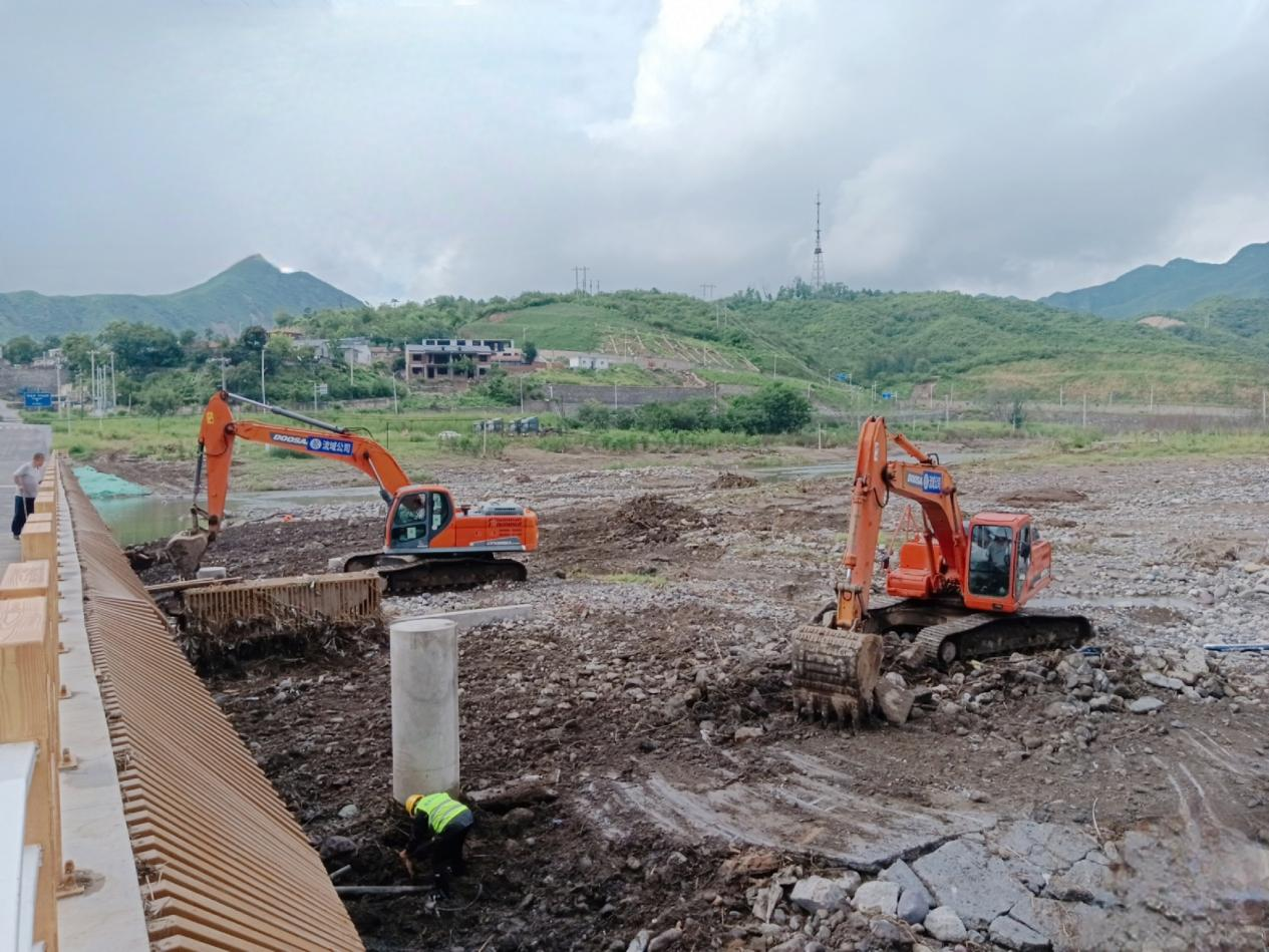 һ�ߴ��� | ȫ��������齫����2��ͷ��ɽϿ�κ�·�����չ�ս������Ļ