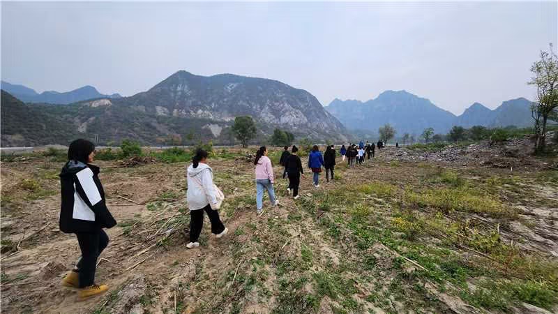 麻将胡了2流域公司团总支组织发展沉走“周好汉幼路”主题活动