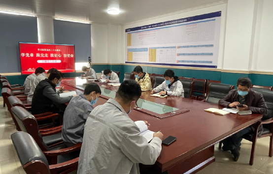 临汾地域结合党支部发展“学党章、跟党走、践初心、担使命”主题党日活动