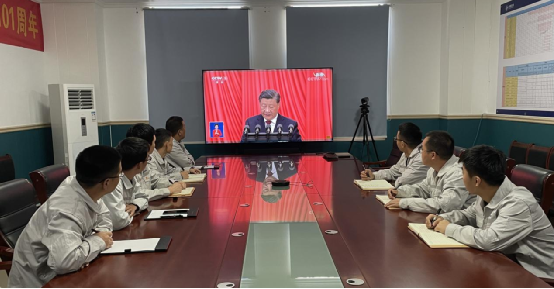 临汾地域结合党支部组织党员干部职工集中旁观党的二十大盛况